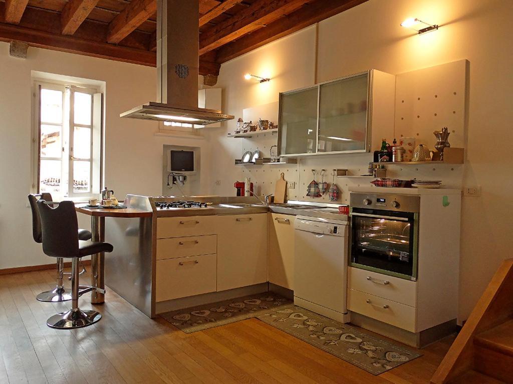 New Charme & Luxury - Sosa Residence In The Heart Of Удіне Екстер'єр фото
